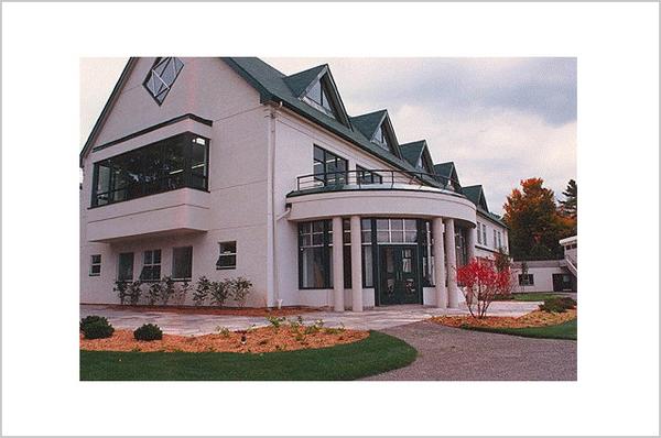 Lakefield College (1 of 3)