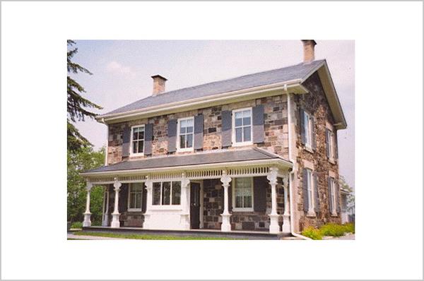 Neilson Park Farmhouse (1 of 5)